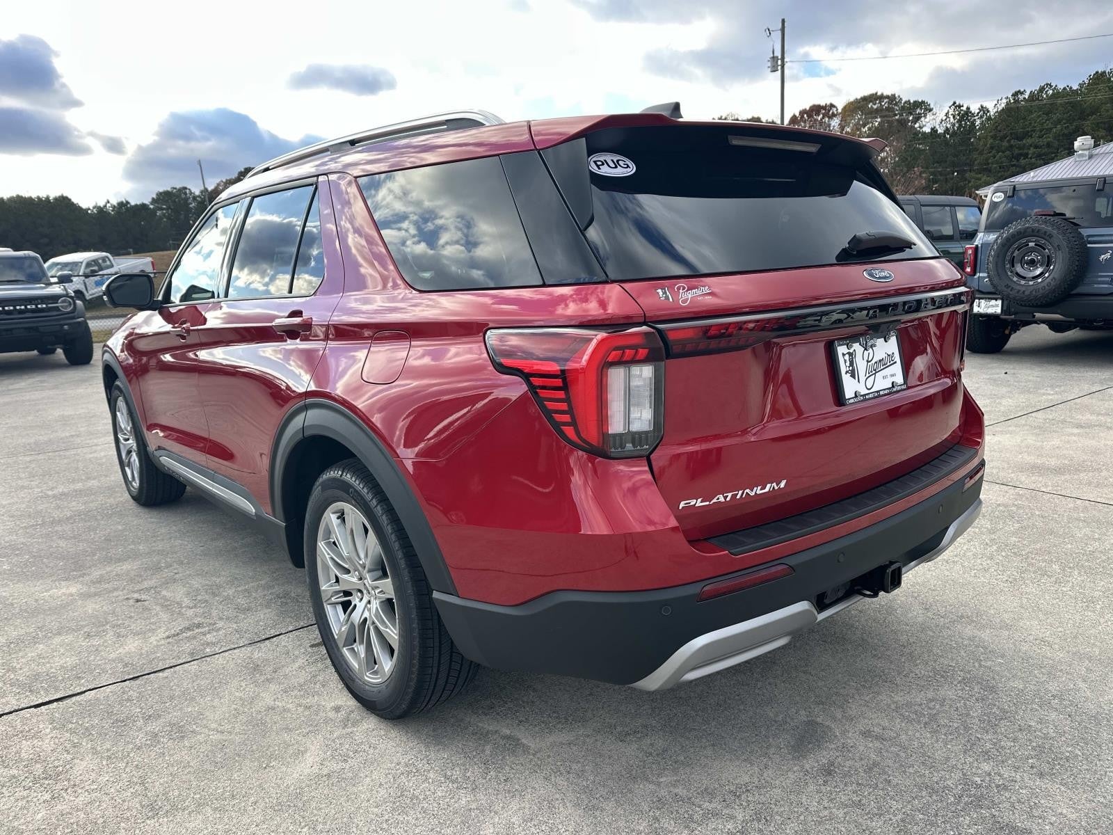 2026 Ford Explorer PLATINUM RWD