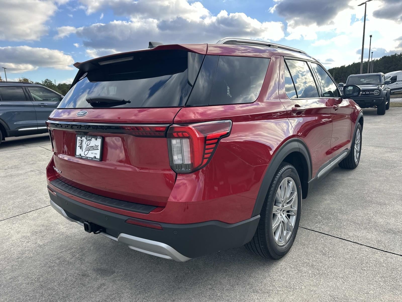 2026 Ford Explorer PLATINUM RWD