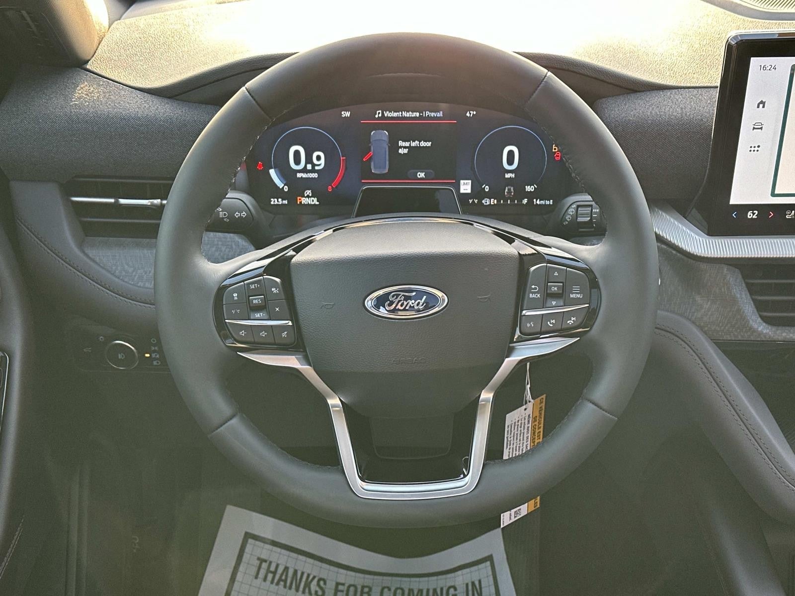 2026 Ford Explorer PLATINUM RWD