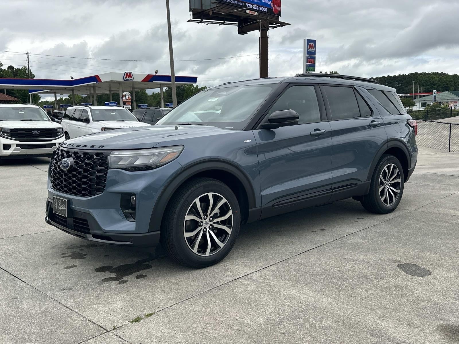 2026 Ford Explorer ST-LINE RWD