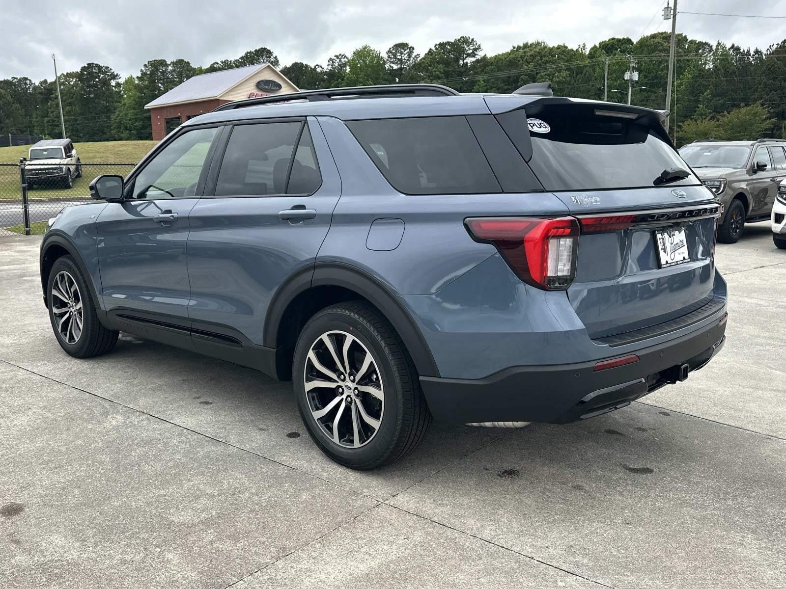 2026 Ford Explorer ST-LINE RWD