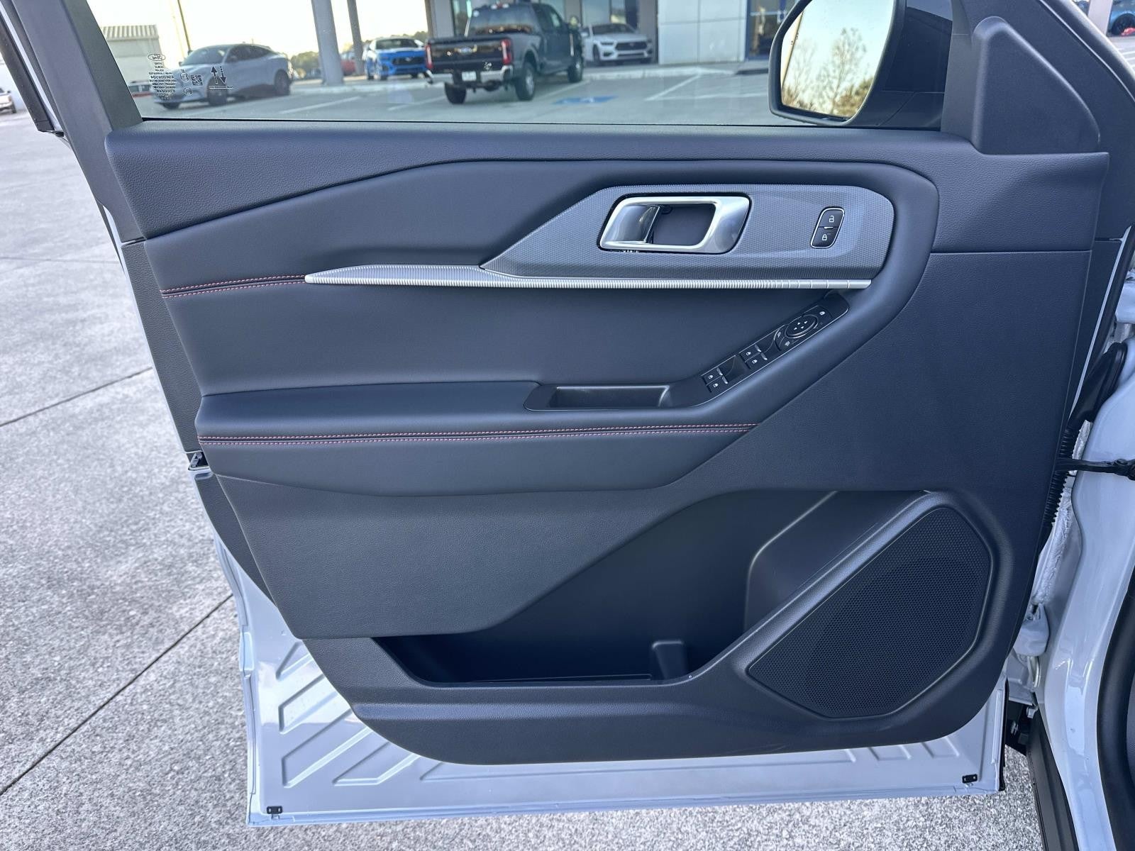 2026 Ford Explorer ST-LINE RWD