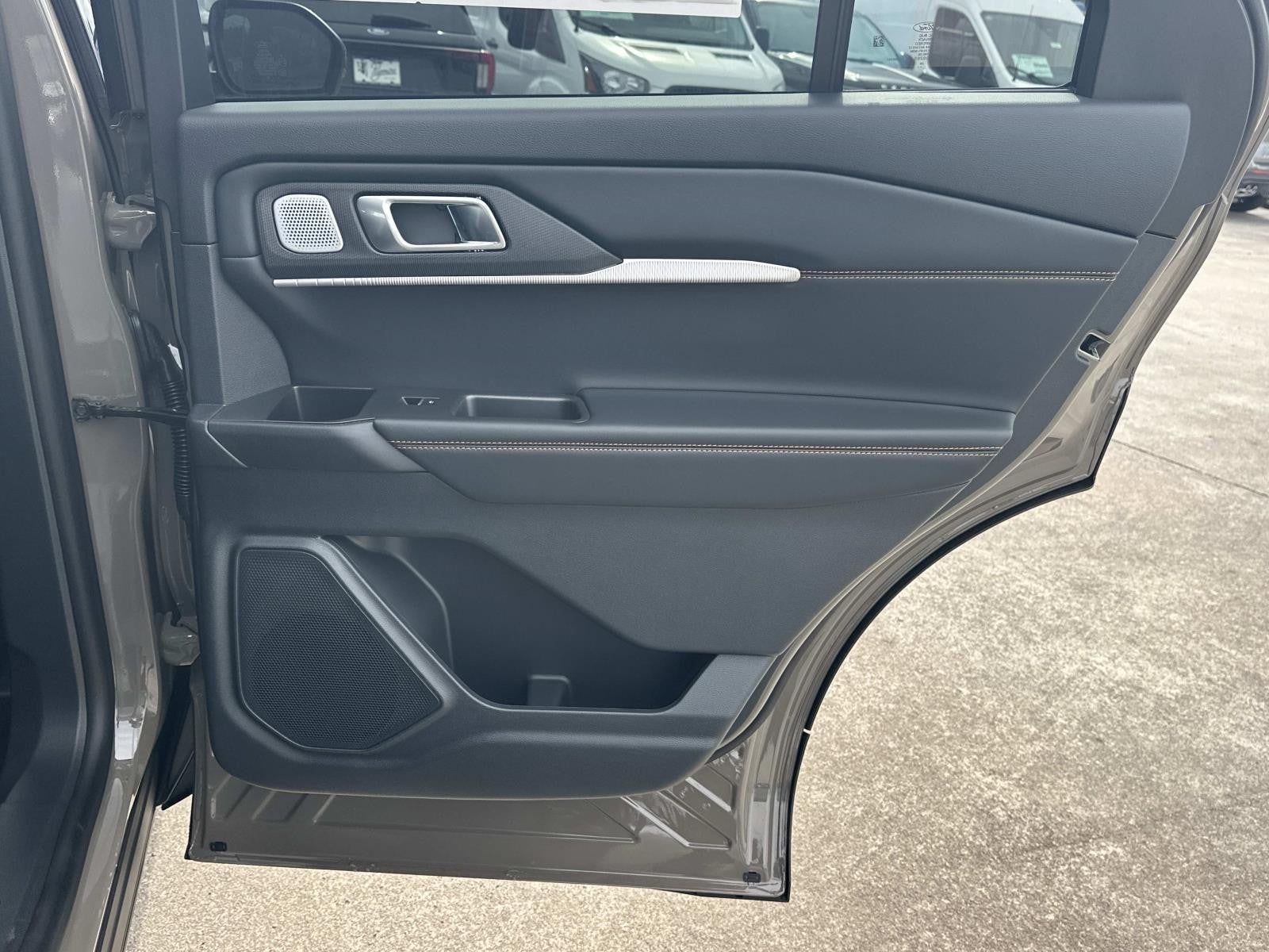 2026 Ford Explorer TREMOR 4WD
