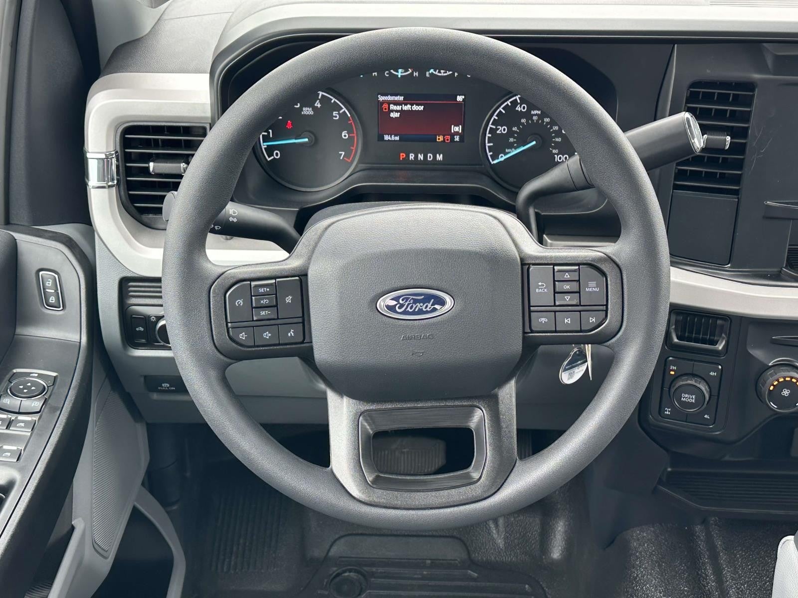 2026 Ford Super Duty F-250 SRW XL 4WD CREW CAB 8' BOX