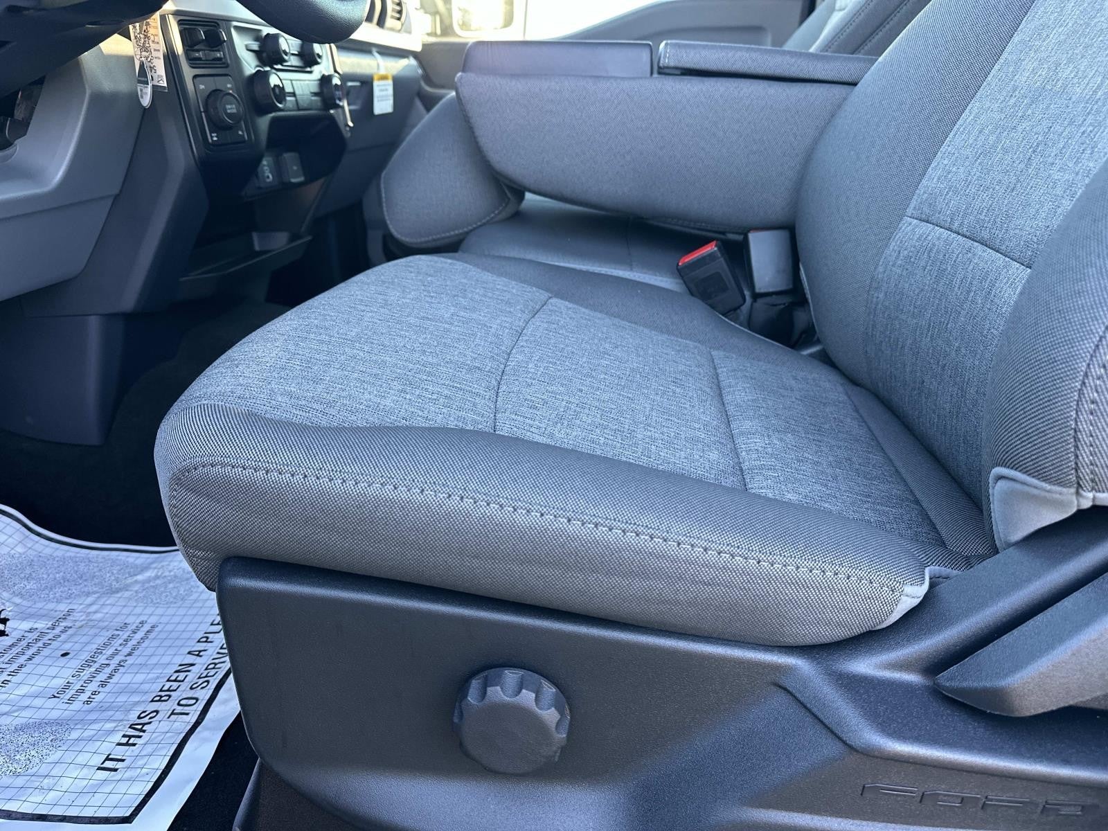 2026 Ford Super Duty F-250 SRW XL 4WD CREW CAB 6.75' BOX