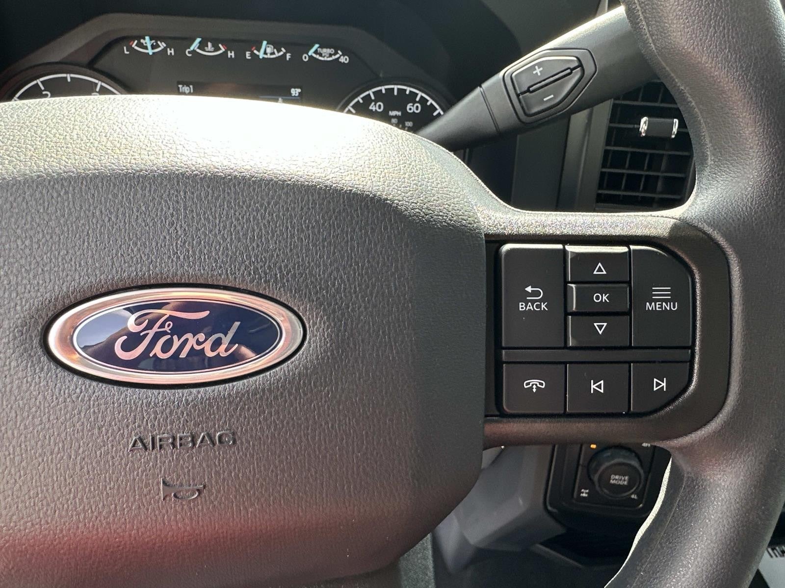 2026 Ford Super Duty F-250 SRW XLT 4WD CREW CAB 6.75' BO