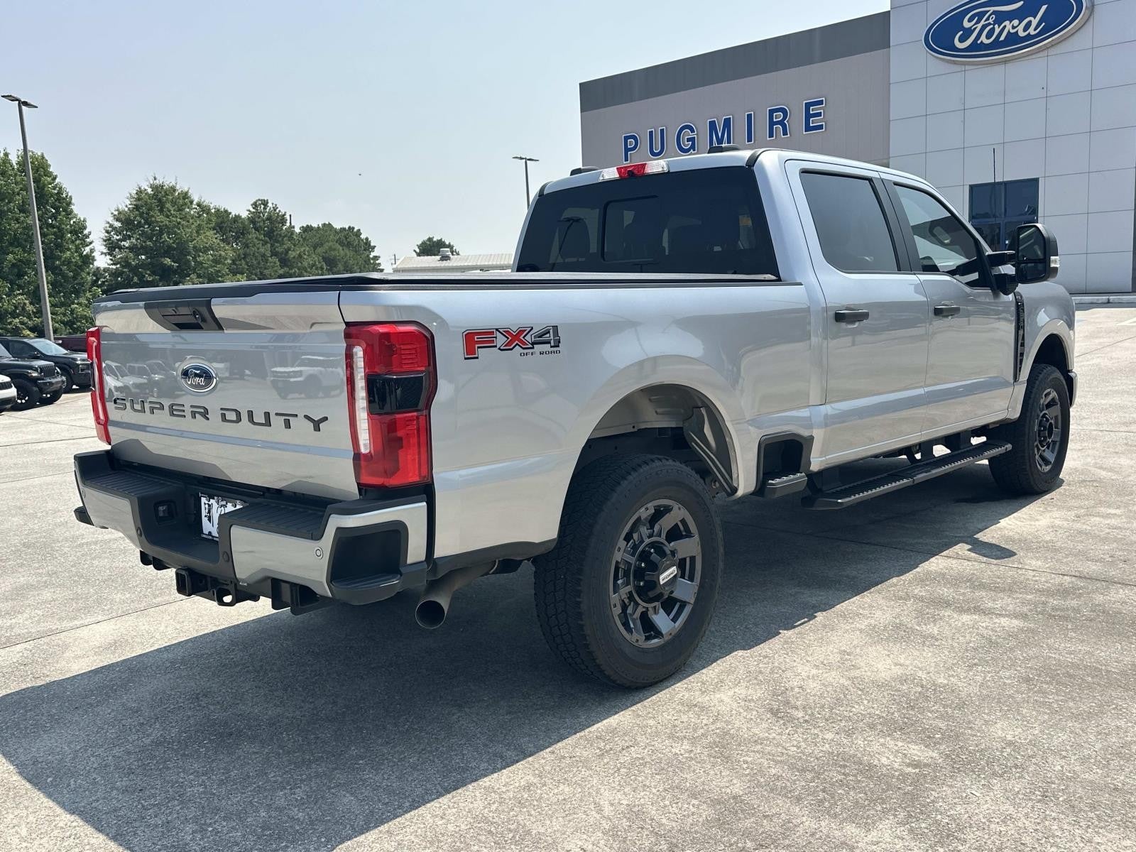 2024 Ford Super Duty F-250 SRW STX XL 4WD CREW CAB 6.75' BOX