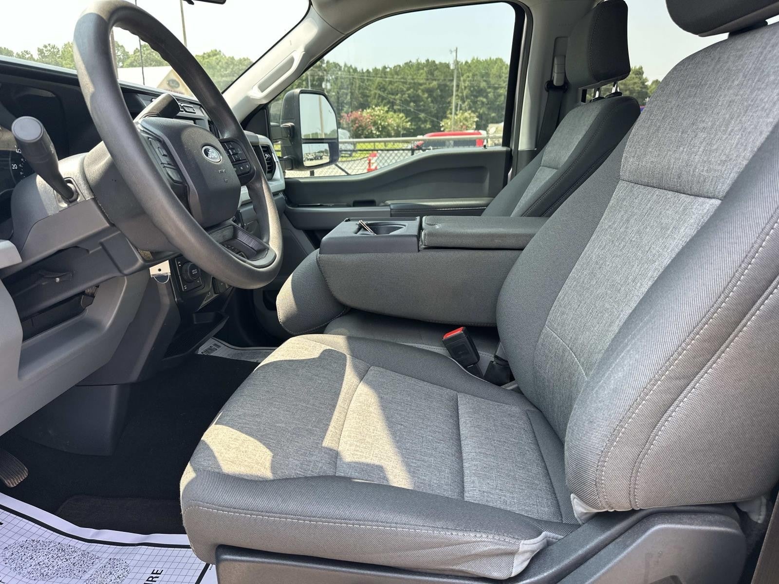 2024 Ford Super Duty F-250 SRW STX XL 4WD CREW CAB 6.75' BOX