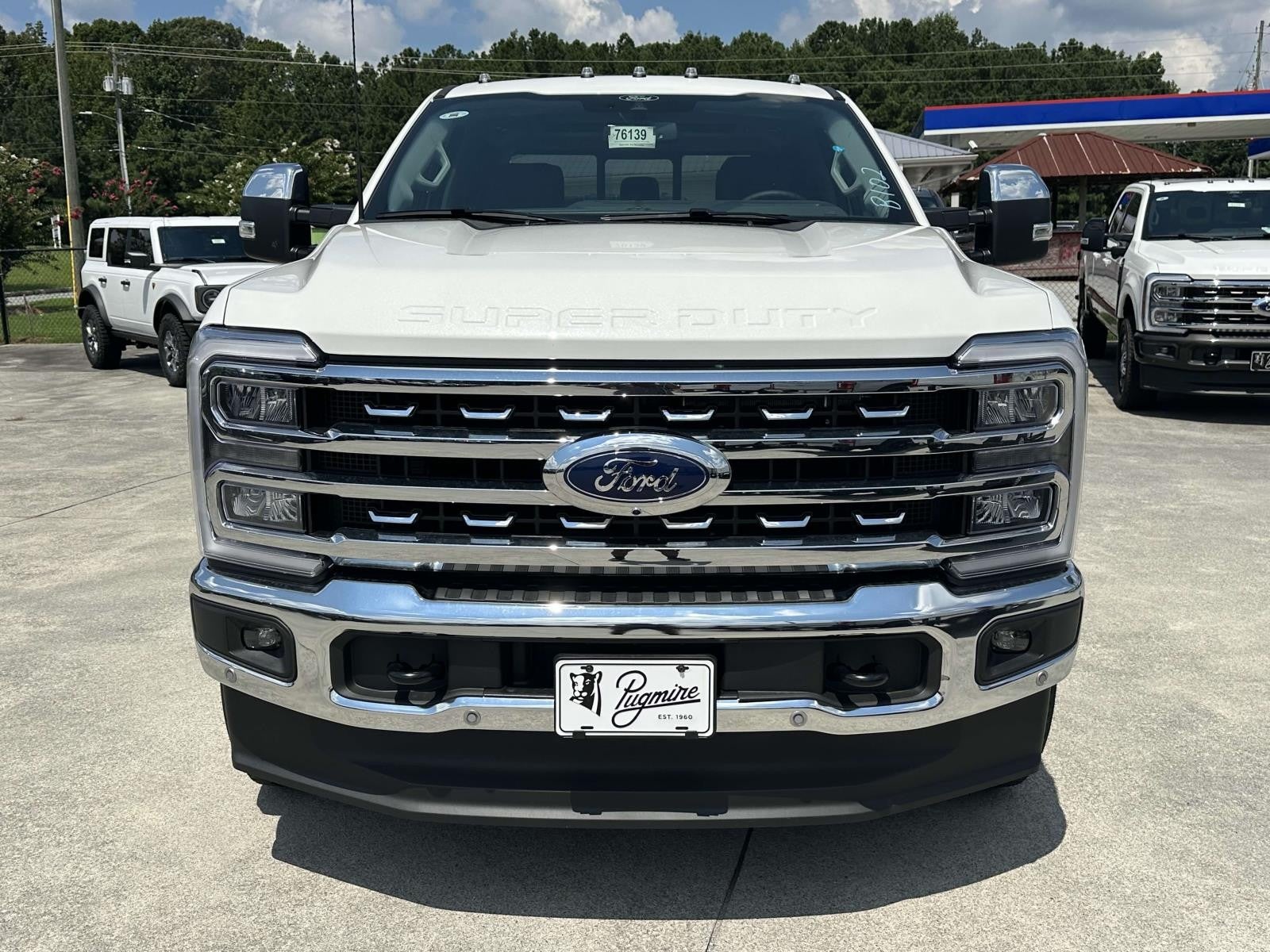 2025 Ford Super Duty F-250 SRW LARIAT 4WD CREW CAB 6.75'