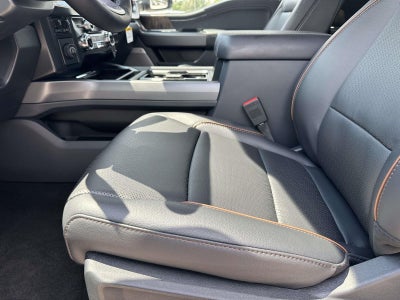 2026 Ford Super Duty F-350 SRW LARIAT 2WD CREW CAB 6.75'