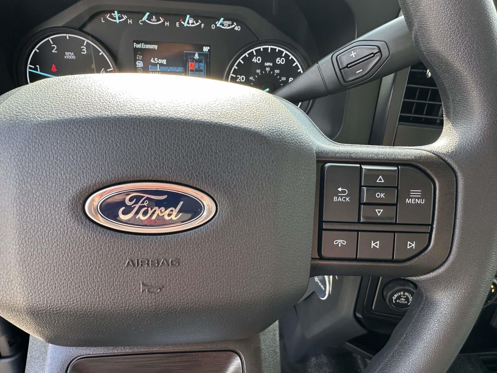 2026 Ford Super Duty F-350 SRW XL 2WD CREW CAB 8' BOX