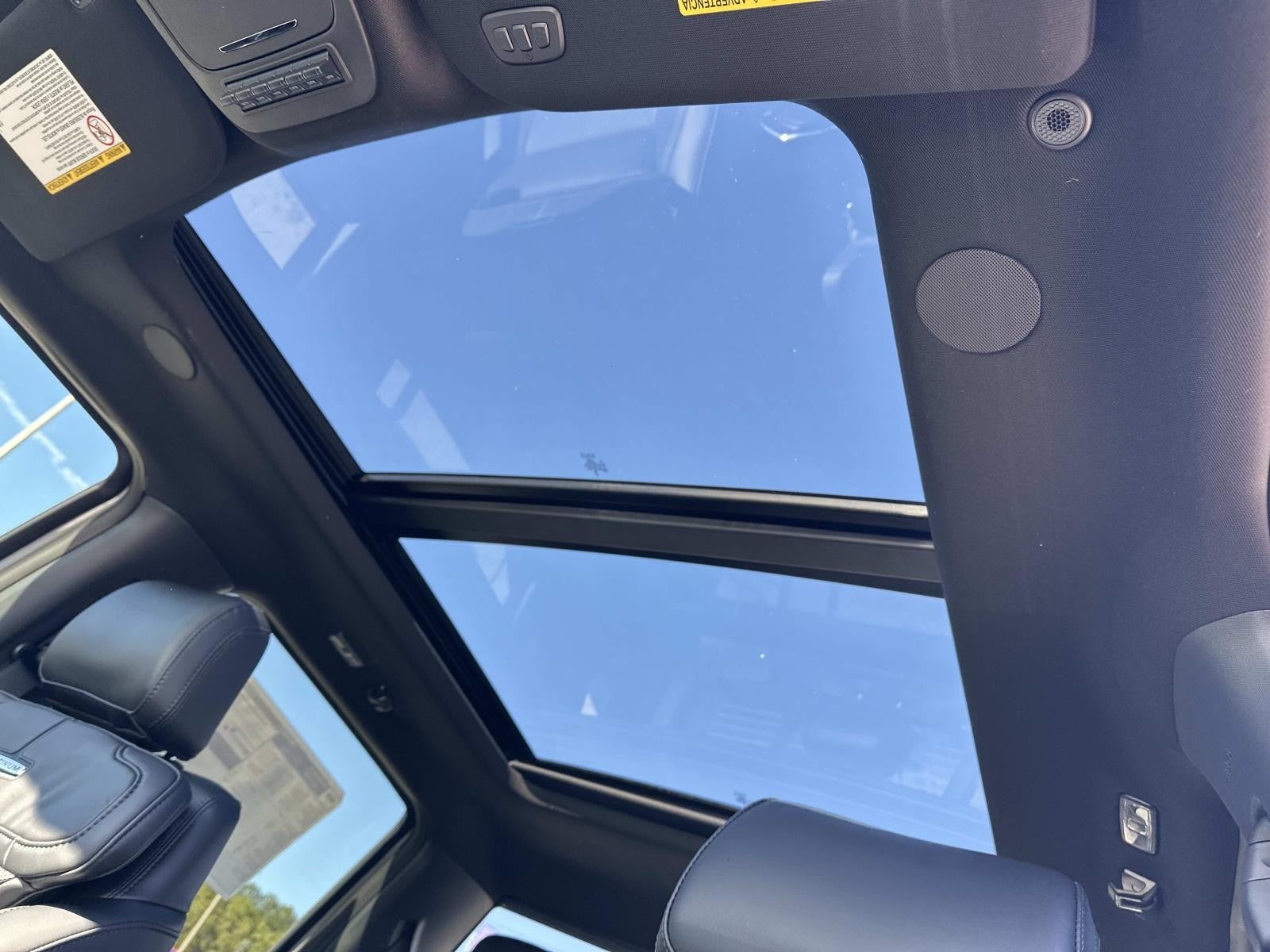 2025 Ford Super Duty F-350 SRW PLATINUM 4WD CREW CAB