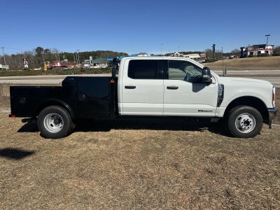 2025 Ford Super Duty F-350 DRW XLT 4WD CREW CAB 8' BOX