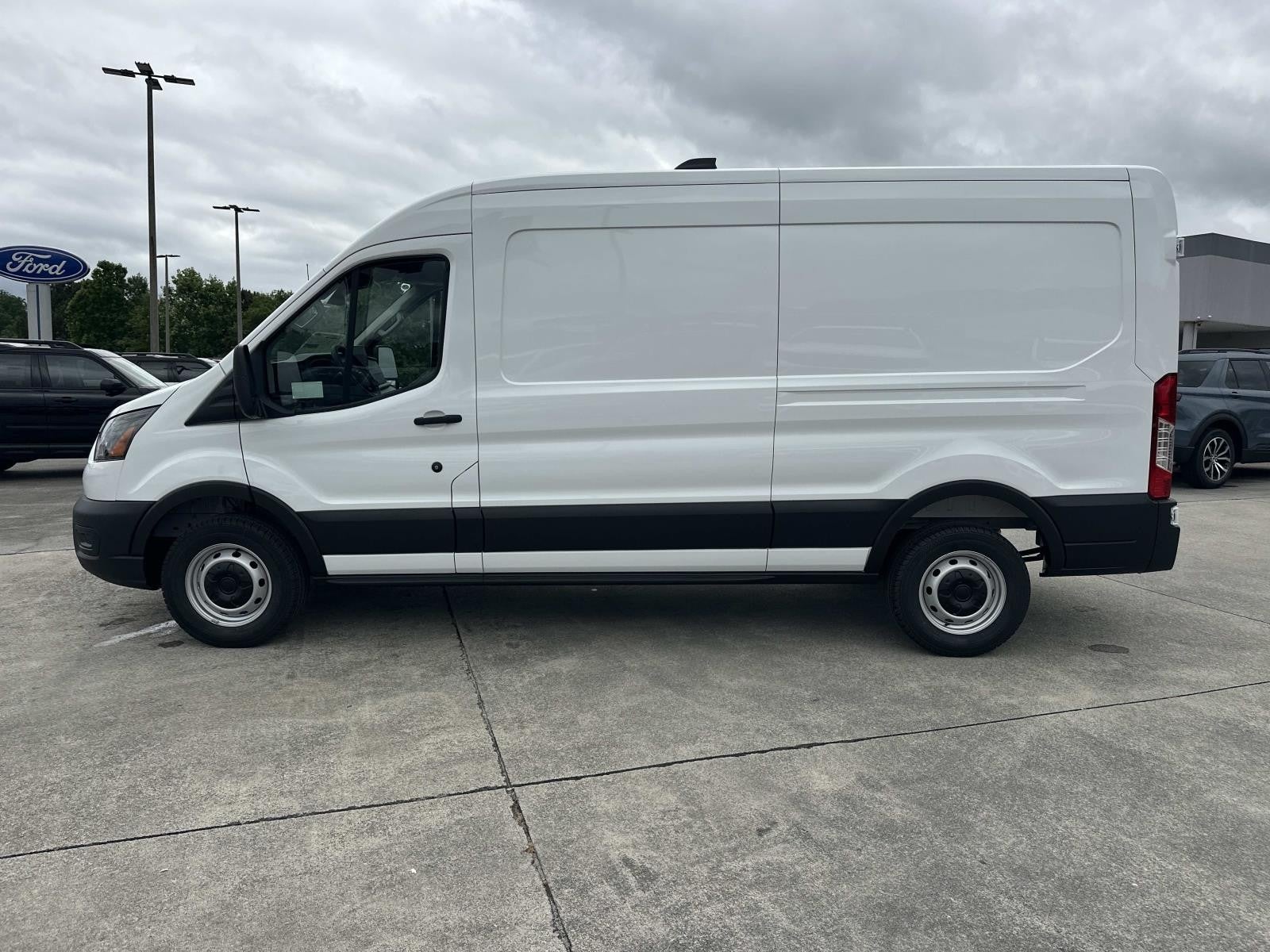 2026 Ford Transit Cargo Van T-250 148 MED RF 9150 GV