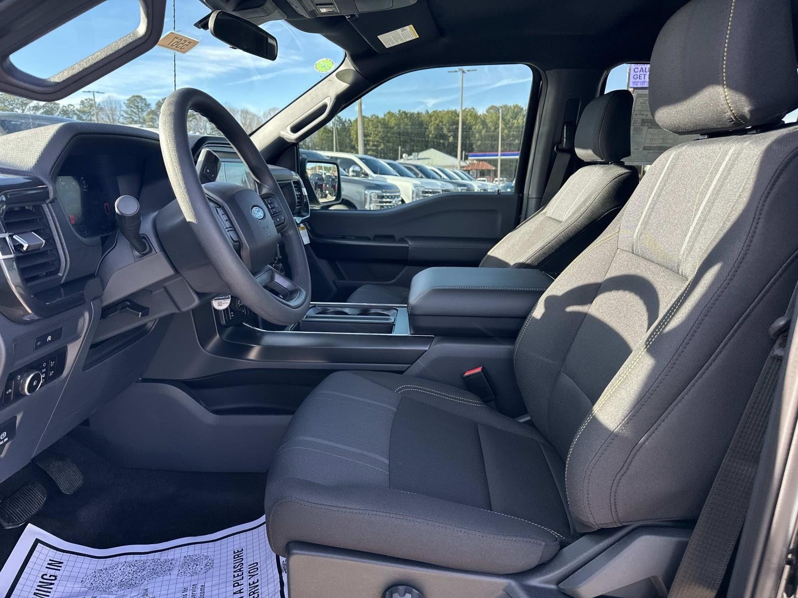 2025 Ford F-150 STX 4WD SUPERCREW 5.5' BO