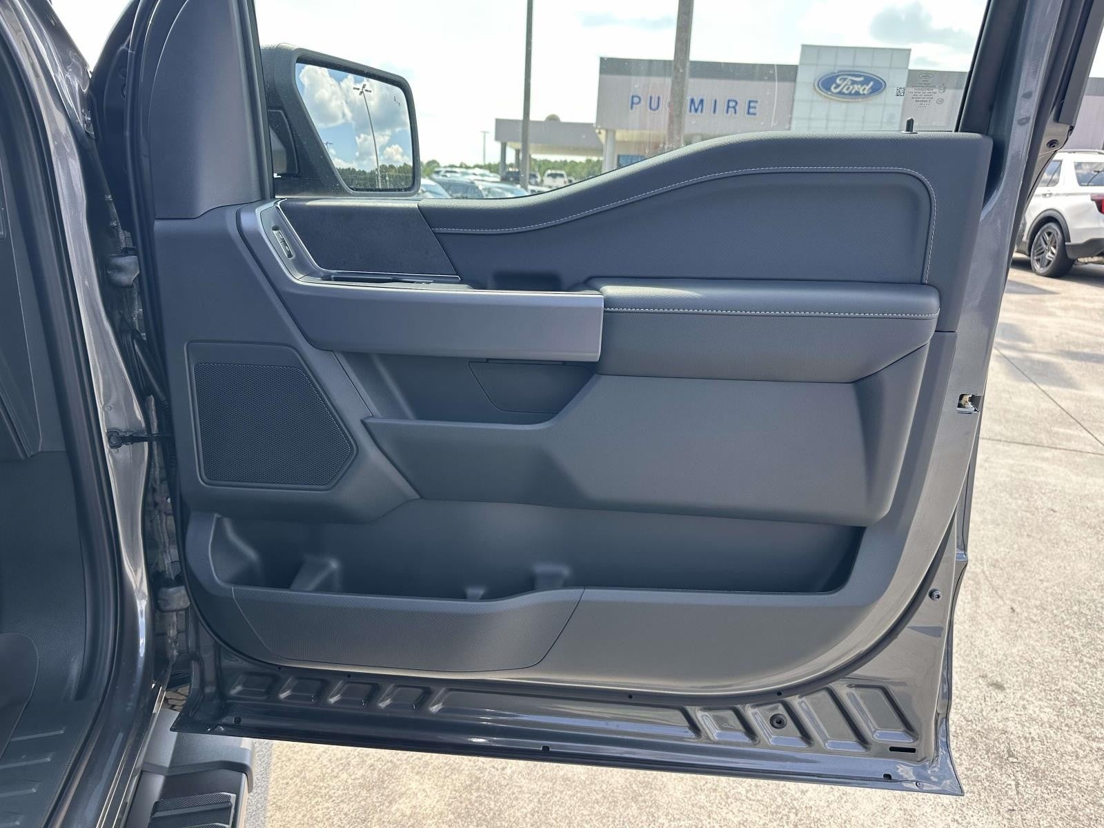 2025 Ford F-150 XLT 4WD SUPERCREW 5.5' BO