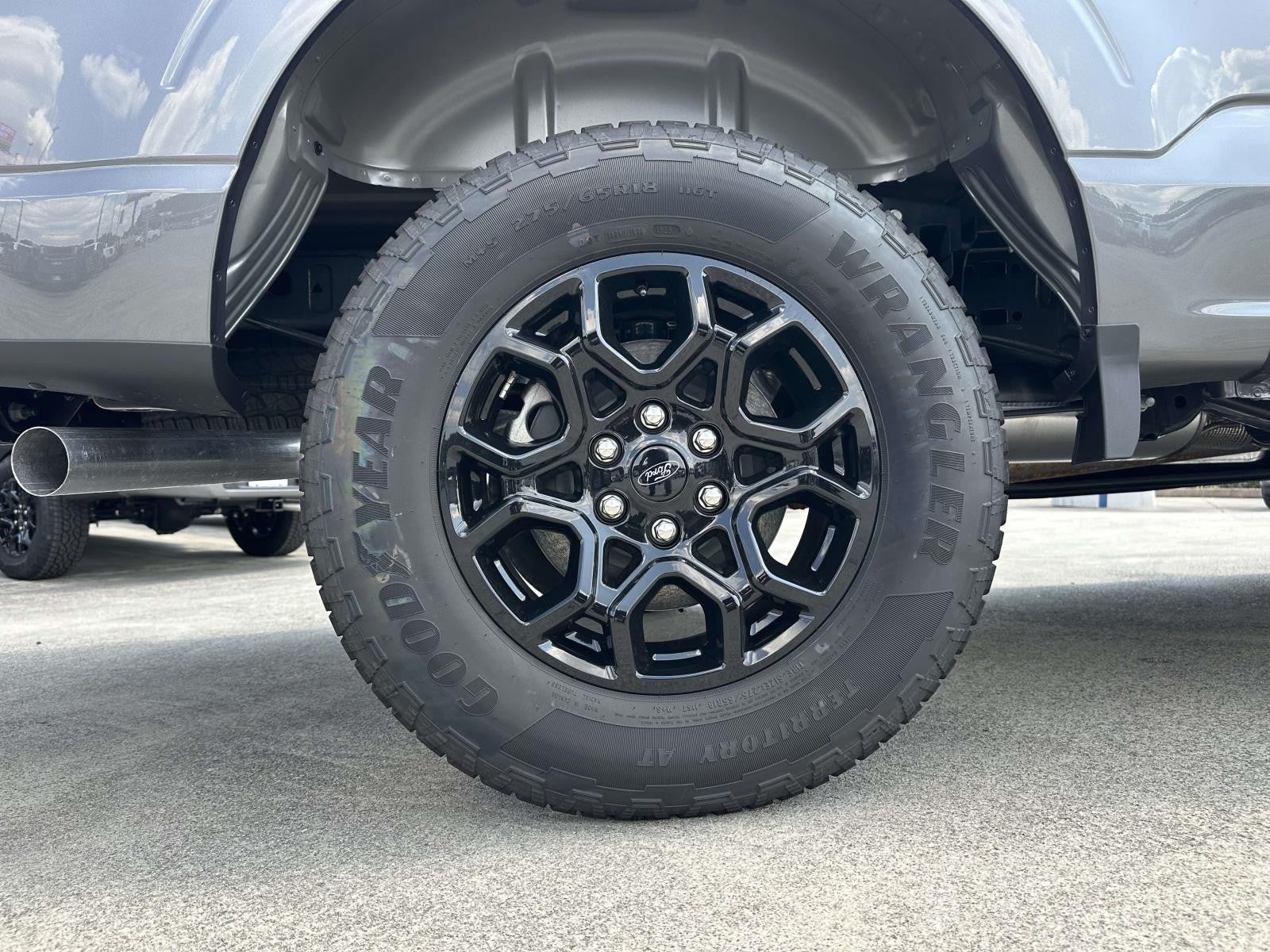 2025 Ford F-150 XLT 4WD SUPERCREW 5.5' BO