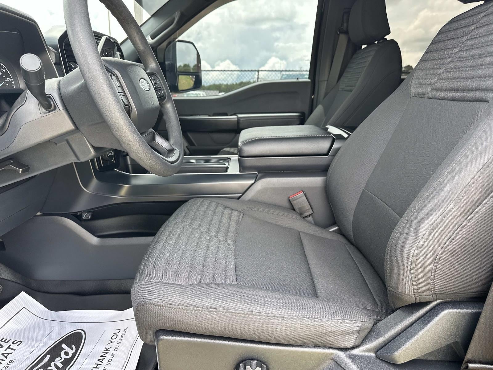 2023 Ford F-150 COYOTE 5.0 XL 4WD SUPERCREW 5.5' BOX