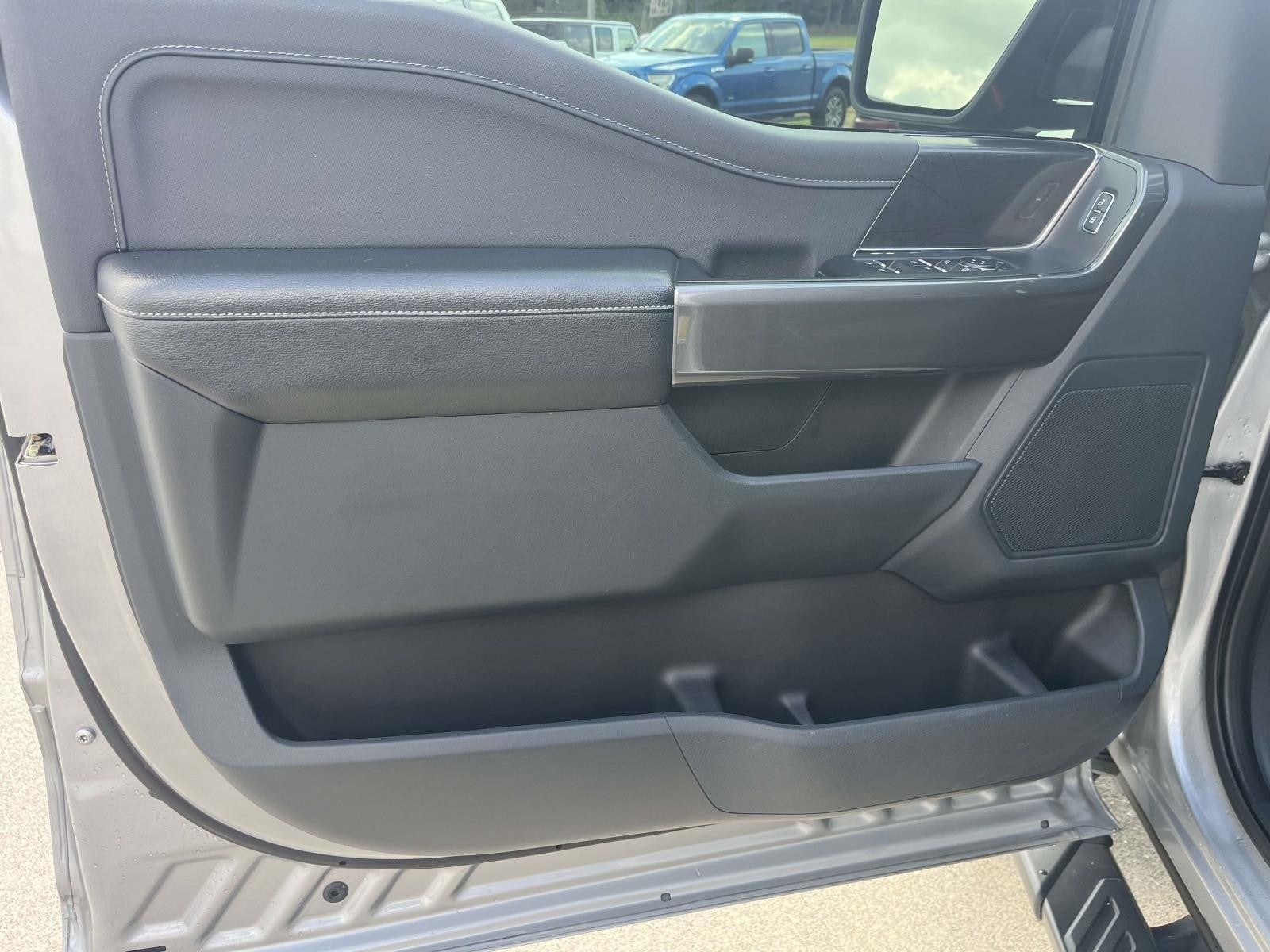 2022 Ford F-150 XLT 4WD SUPERCREW