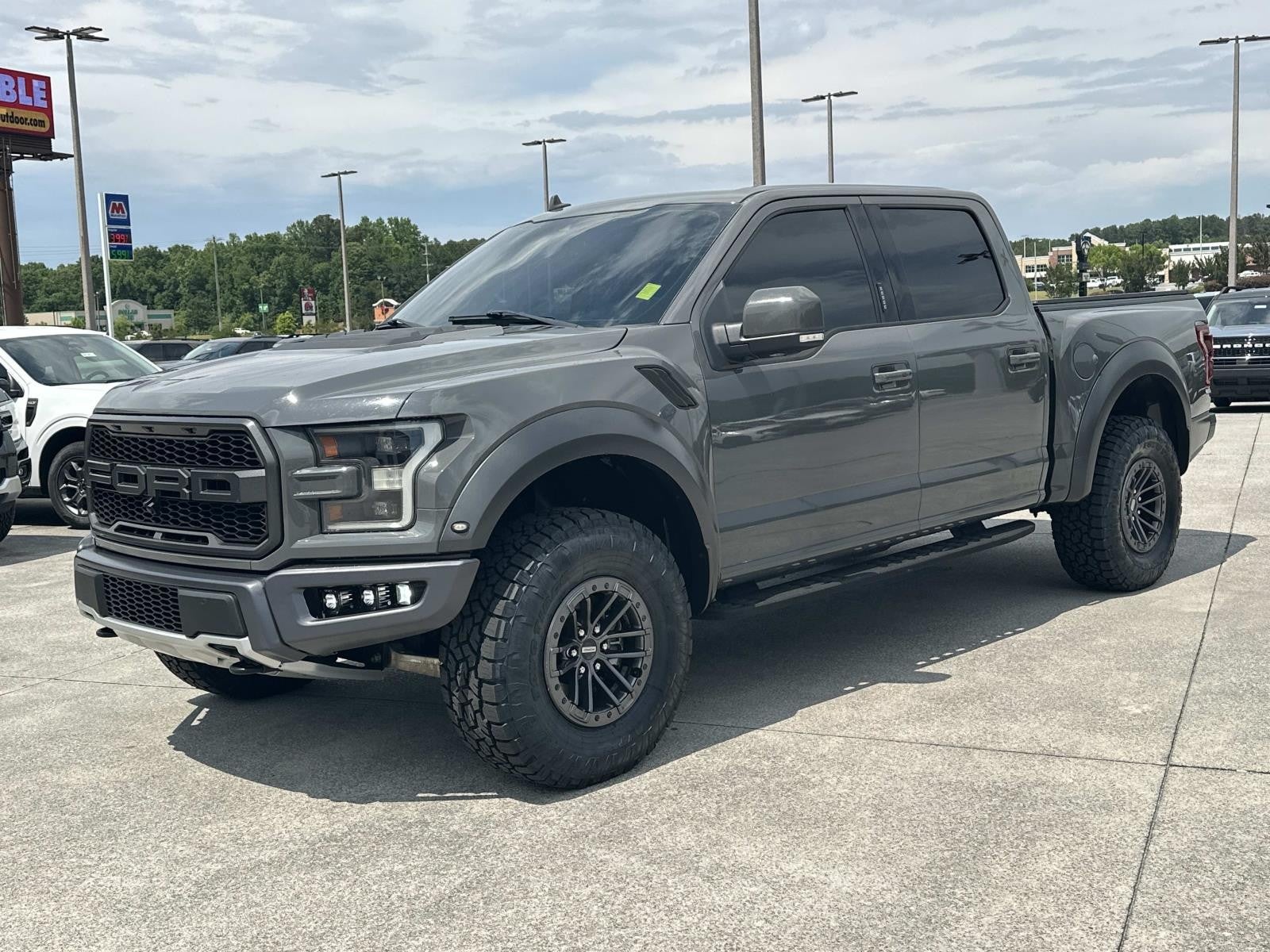 2020 Ford F-150 Raptor