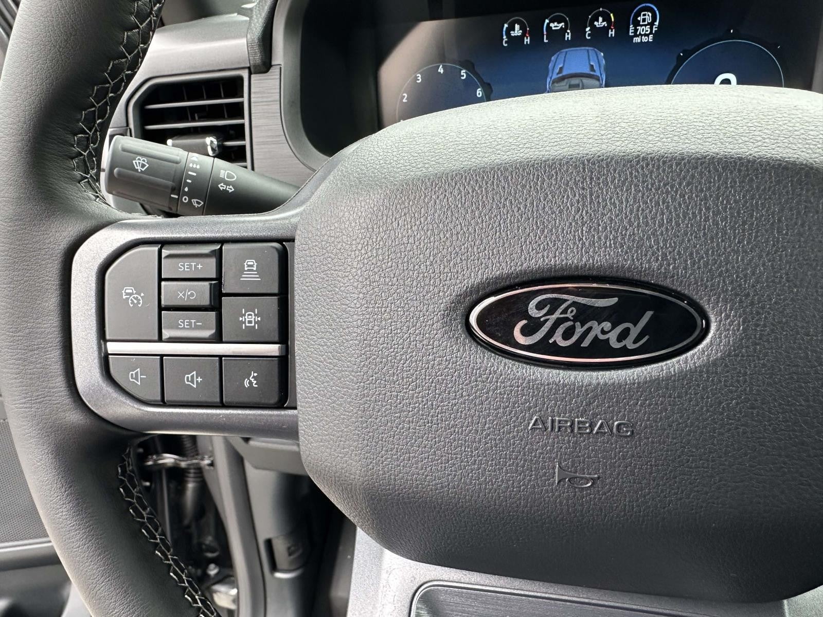 2025 Ford F-150 XLT 4WD SUPERCREW 5.5' BO