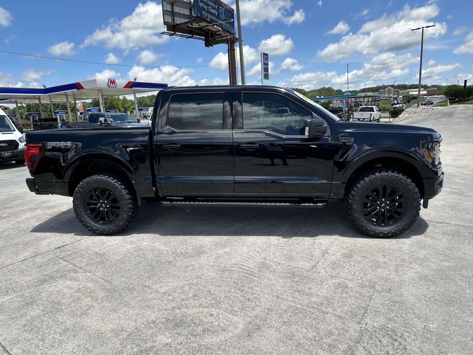 2025 Ford F-150 XLT 4WD SUPERCREW 5.5'
