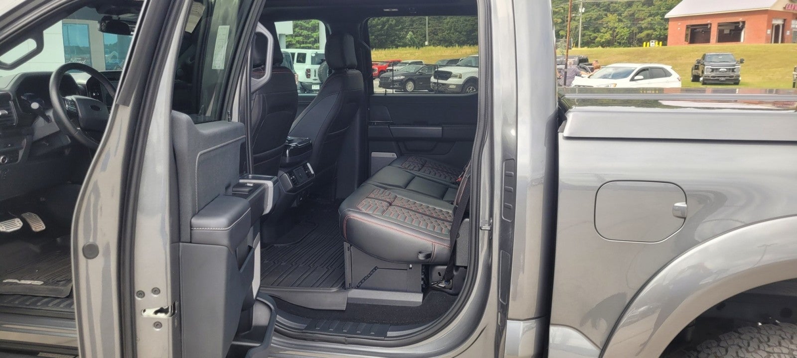2025 Ford F-150 LARIAT 4WD SHELBY OFF ROAD 785 HP