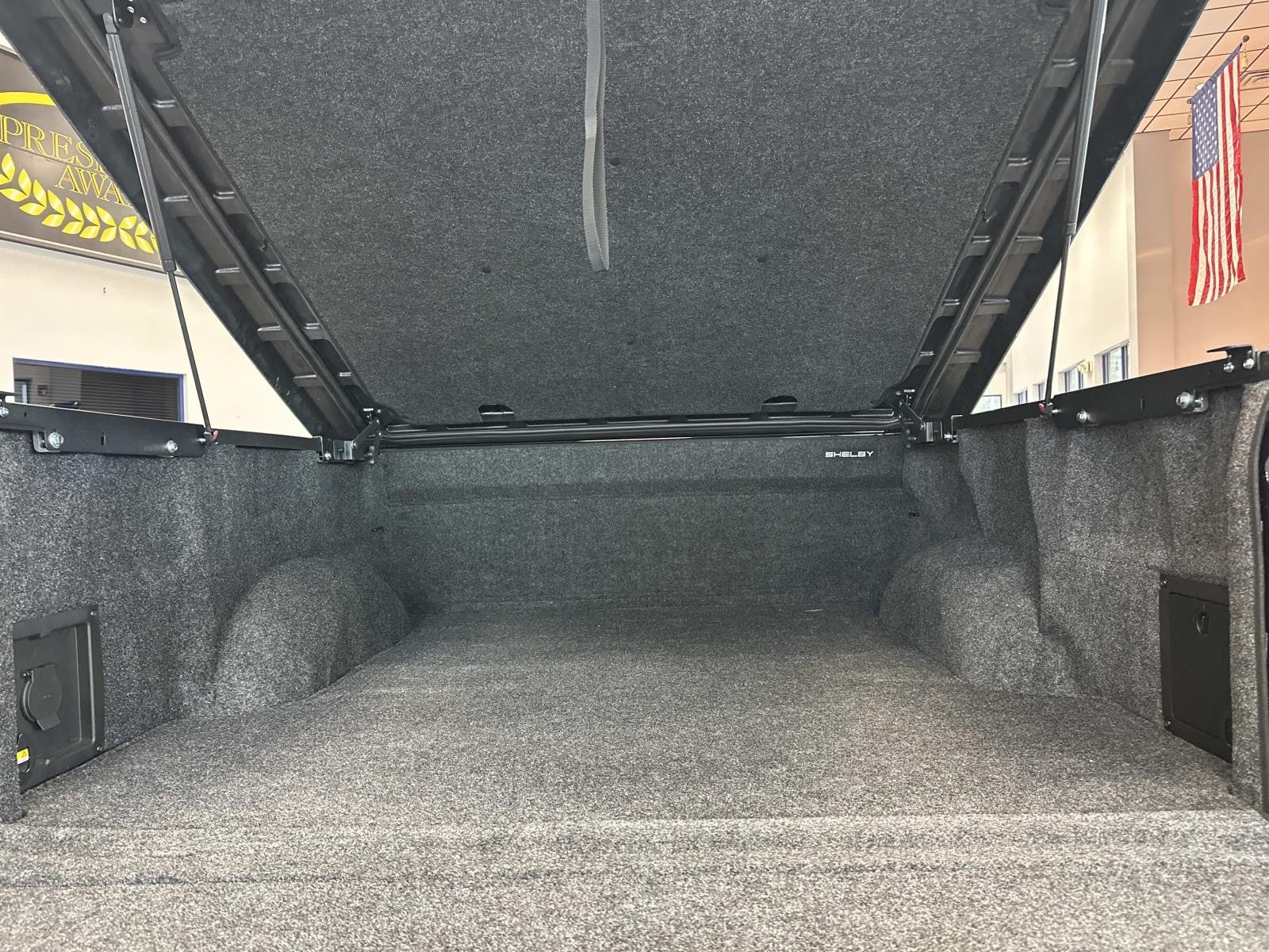 2025 Ford F-150 LARIAT 4WD SUPERCREW 5.5'