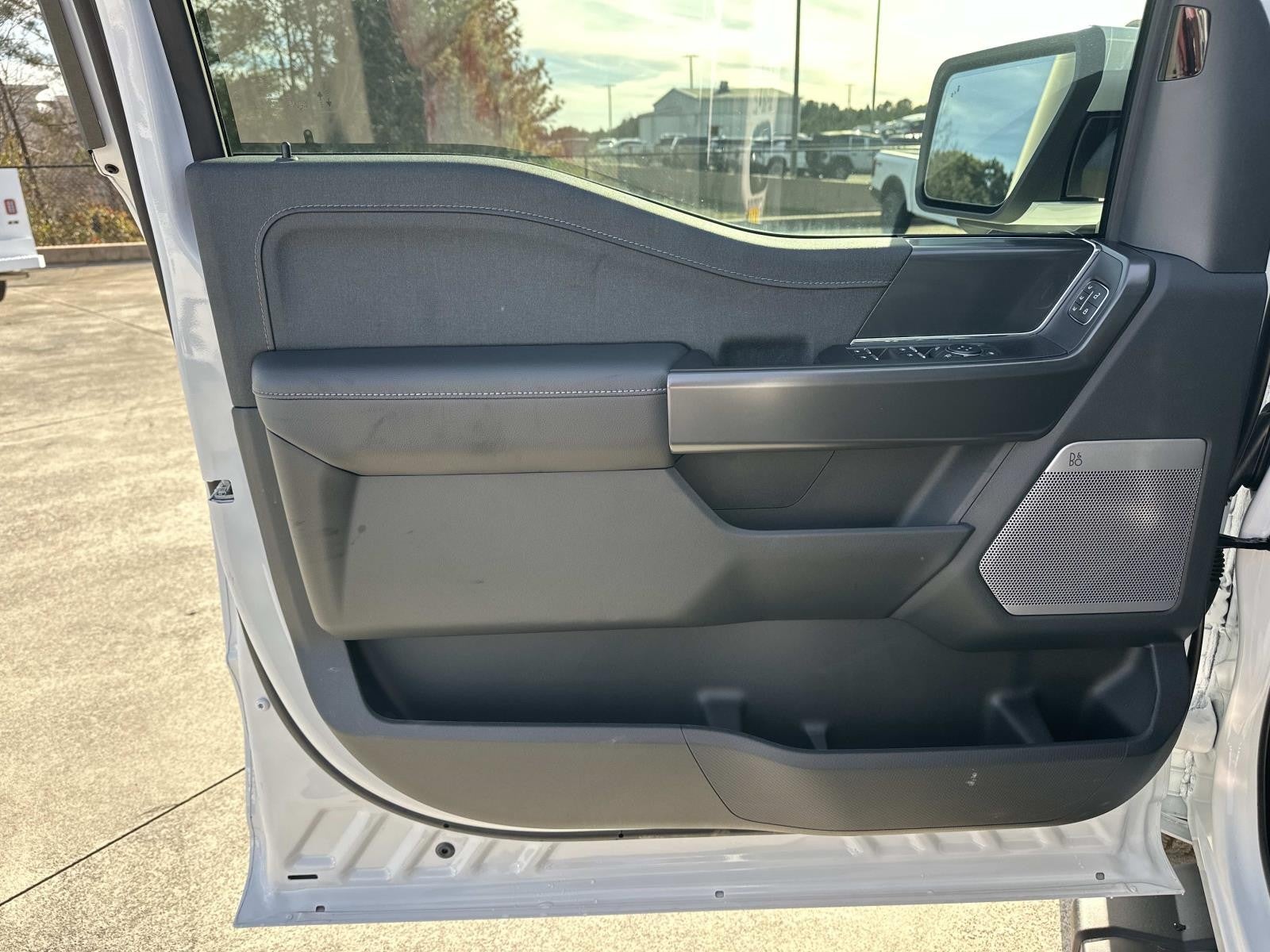 2025 Ford F-150 LARIAT 4WD SUPERCREW 5.5'