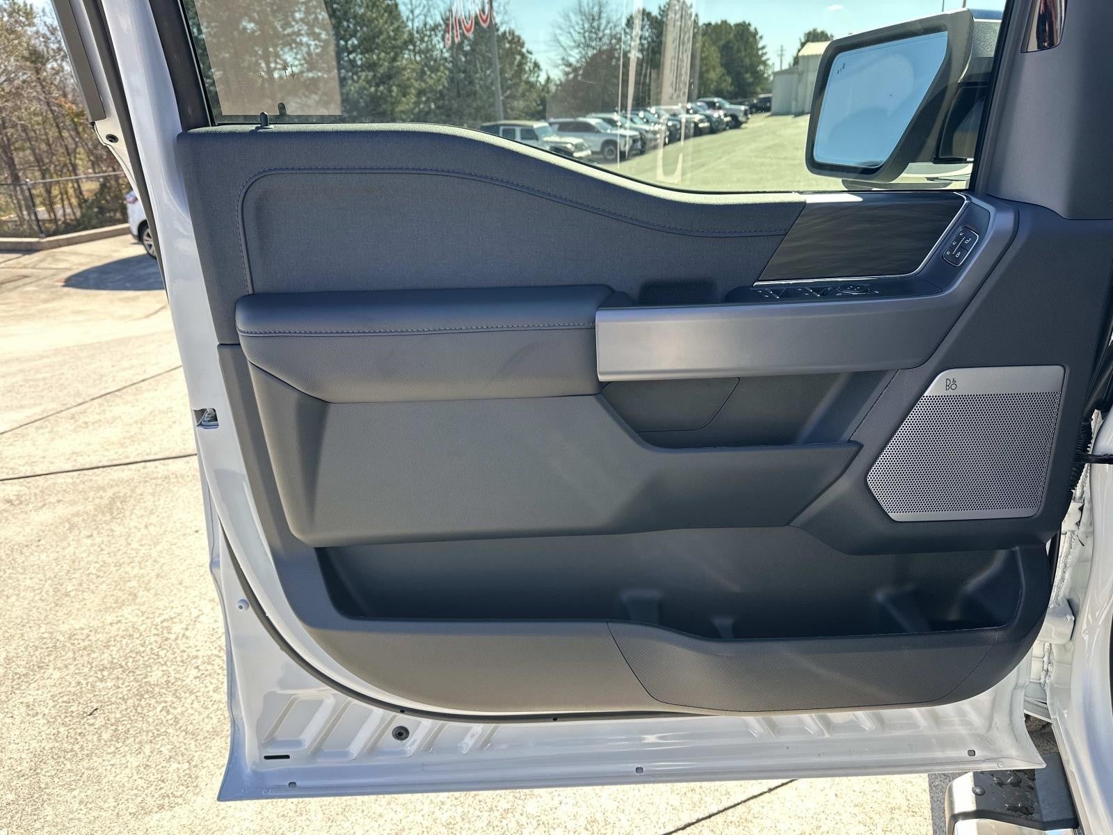 2025 Ford F-150 LARIAT 4WD SUPERCREW 5.5'