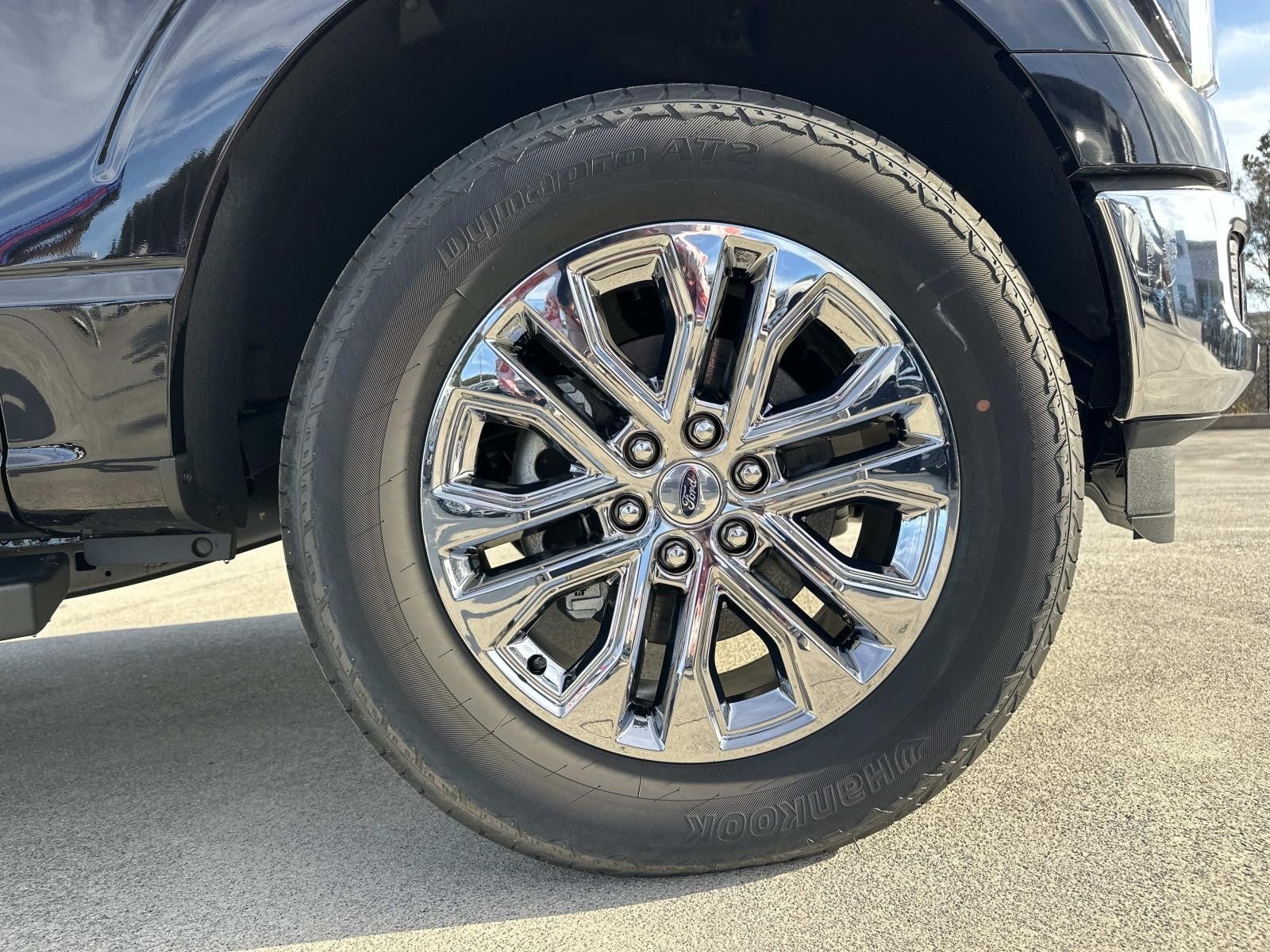 2025 Ford F-150 LARIAT 4WD SUPERCREW 5.5'