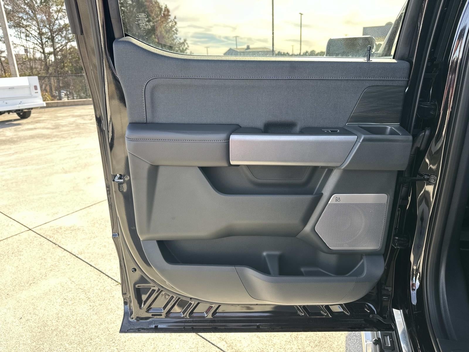 2025 Ford F-150 LARIAT 4WD SUPERCREW 5.5'