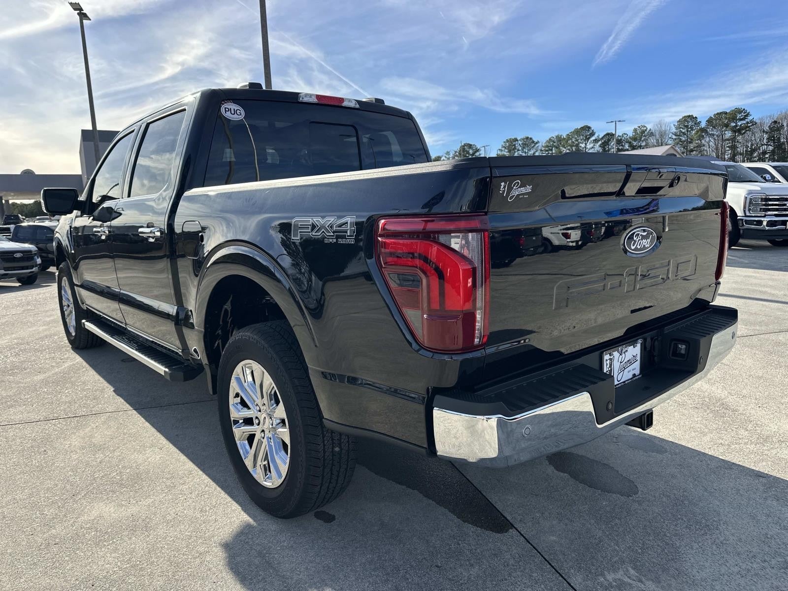 2025 Ford F-150 LARIAT 4WD SUPERCREW 5.5'