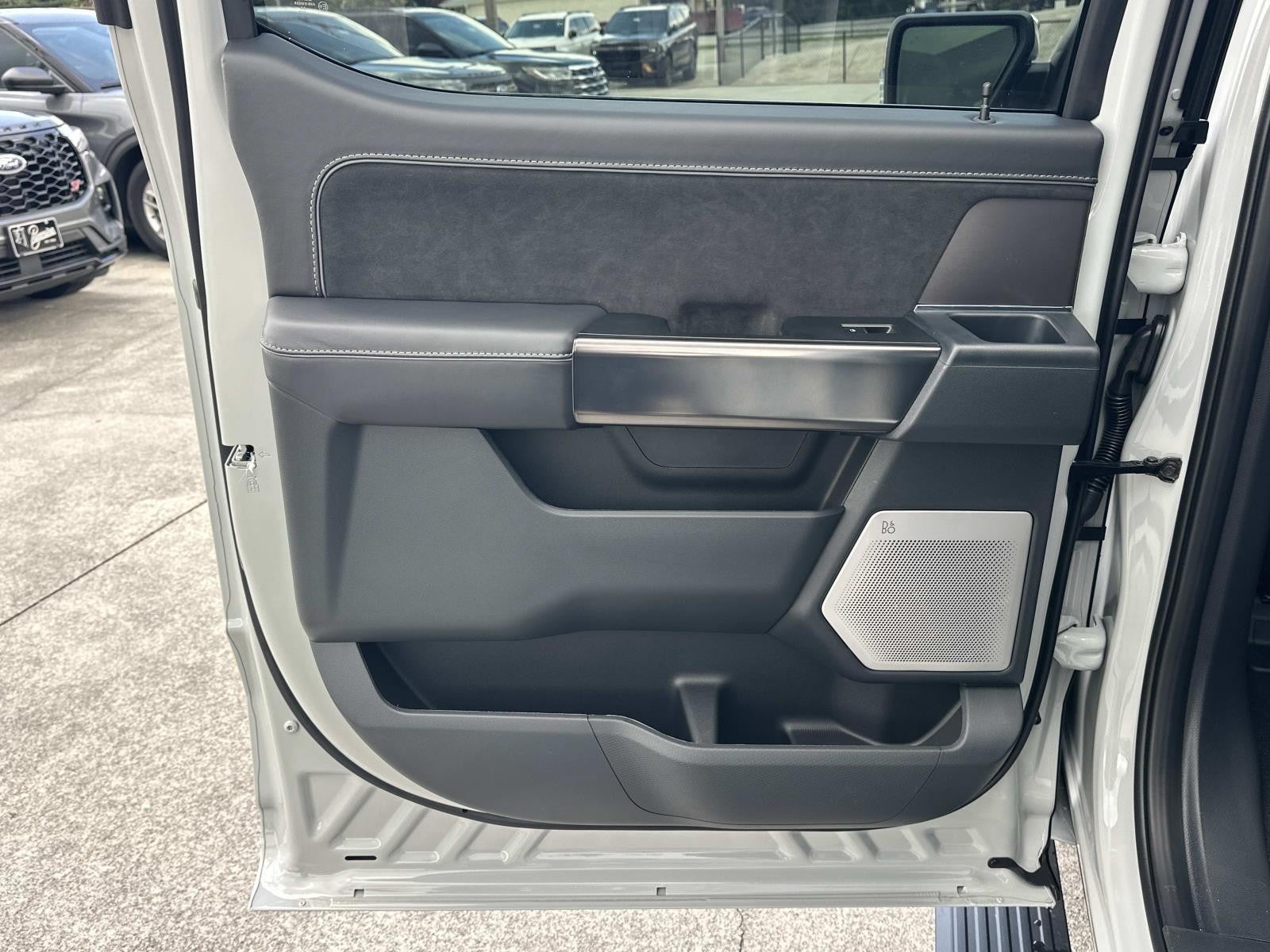 2026 Ford F-150 PLATINUM - 145