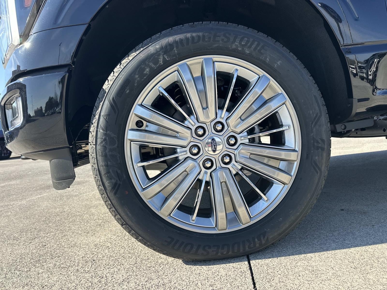 2026 Ford F-150 PLATINUM 4WD SUPERCREW 5.