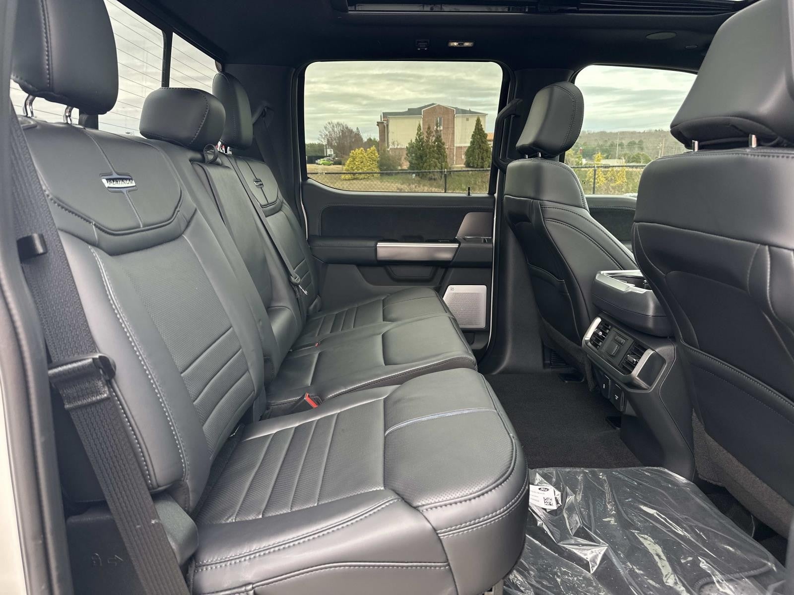 2025 Ford F-150 PLATINUM 4WD SUPERCREW 5.