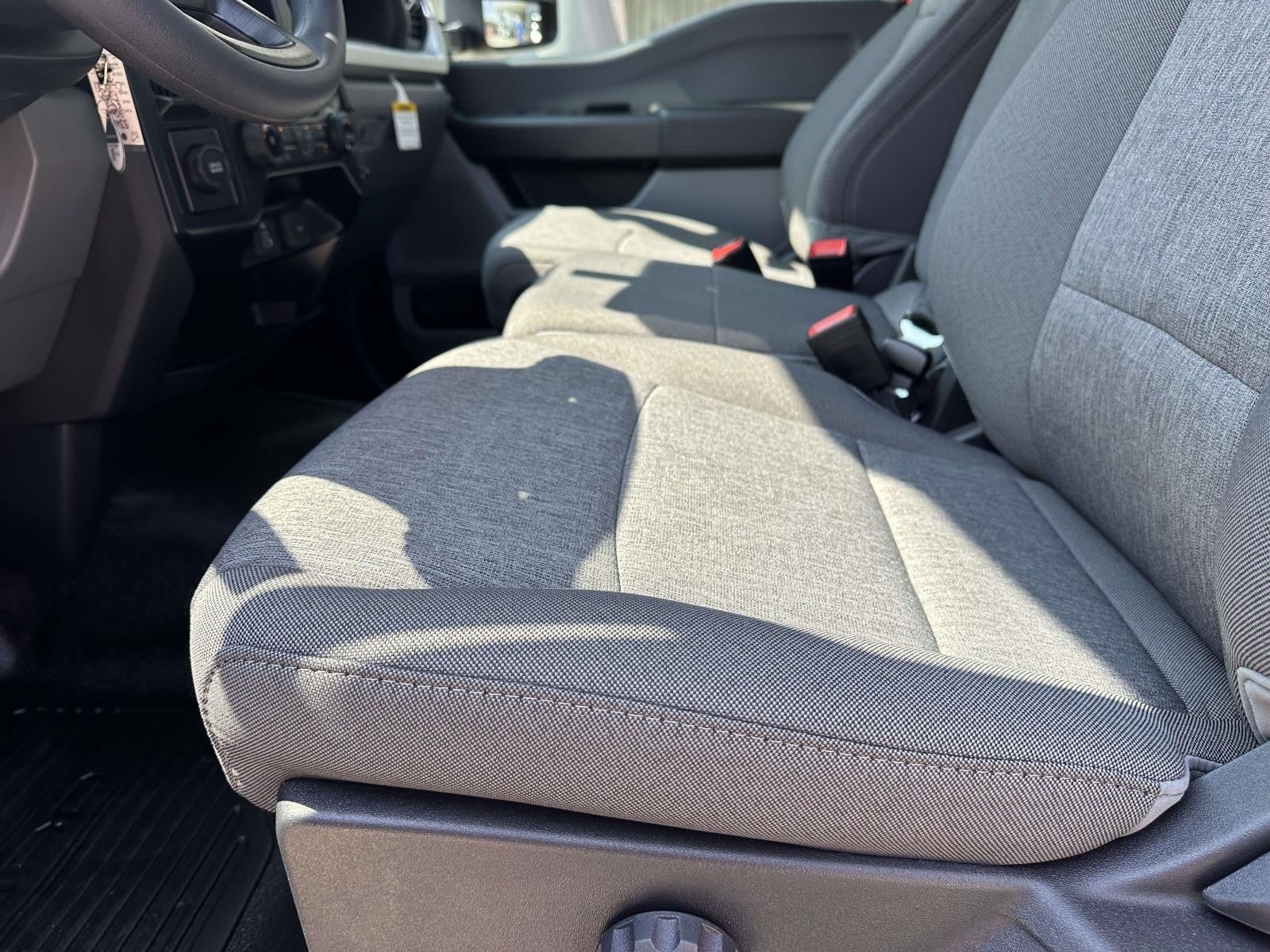 2026 Ford Super Duty F-350 SRW XL 2WD REG CAB 8' BOX