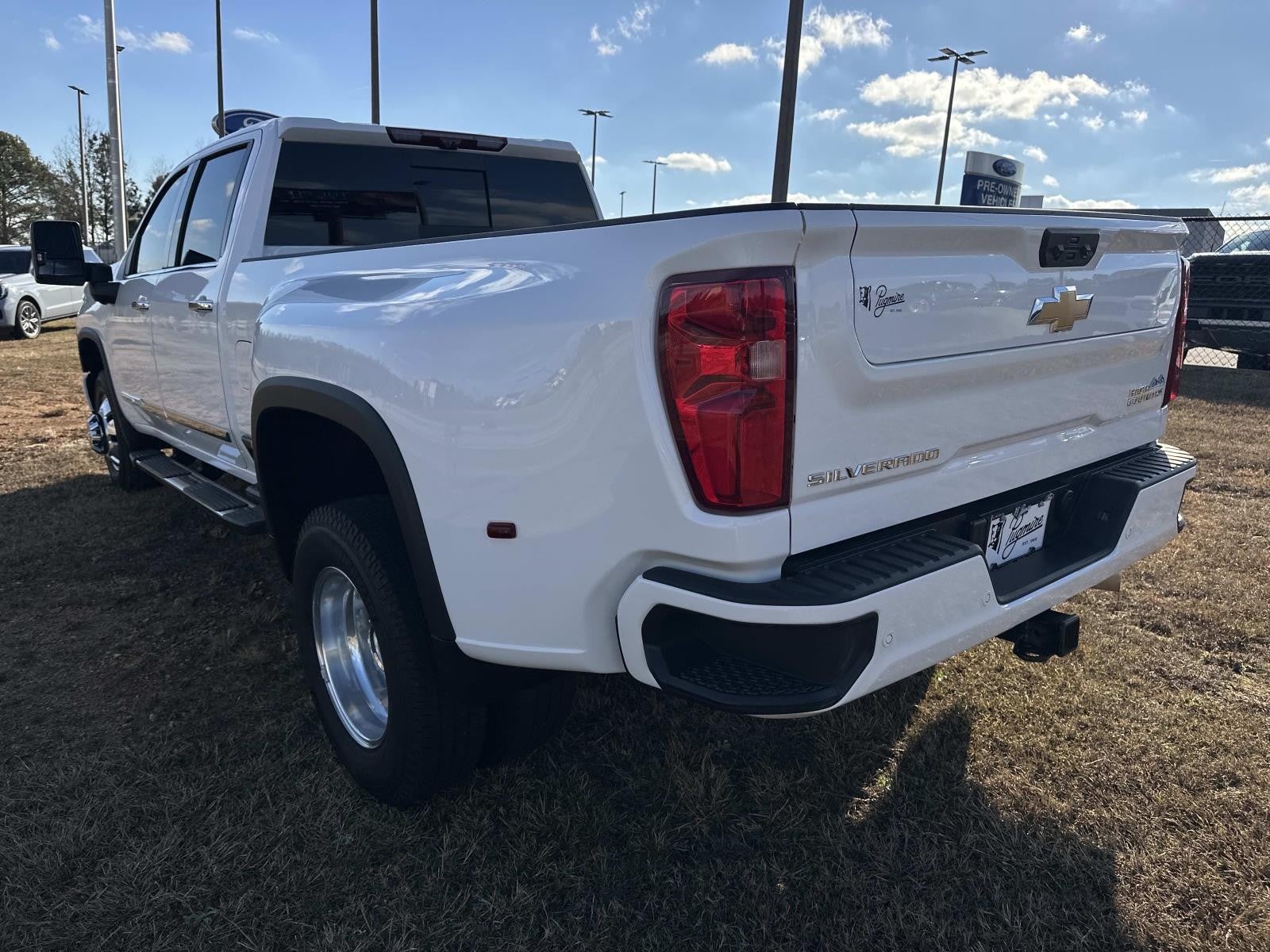 2025 Chevrolet Silverado 3500HD High Country