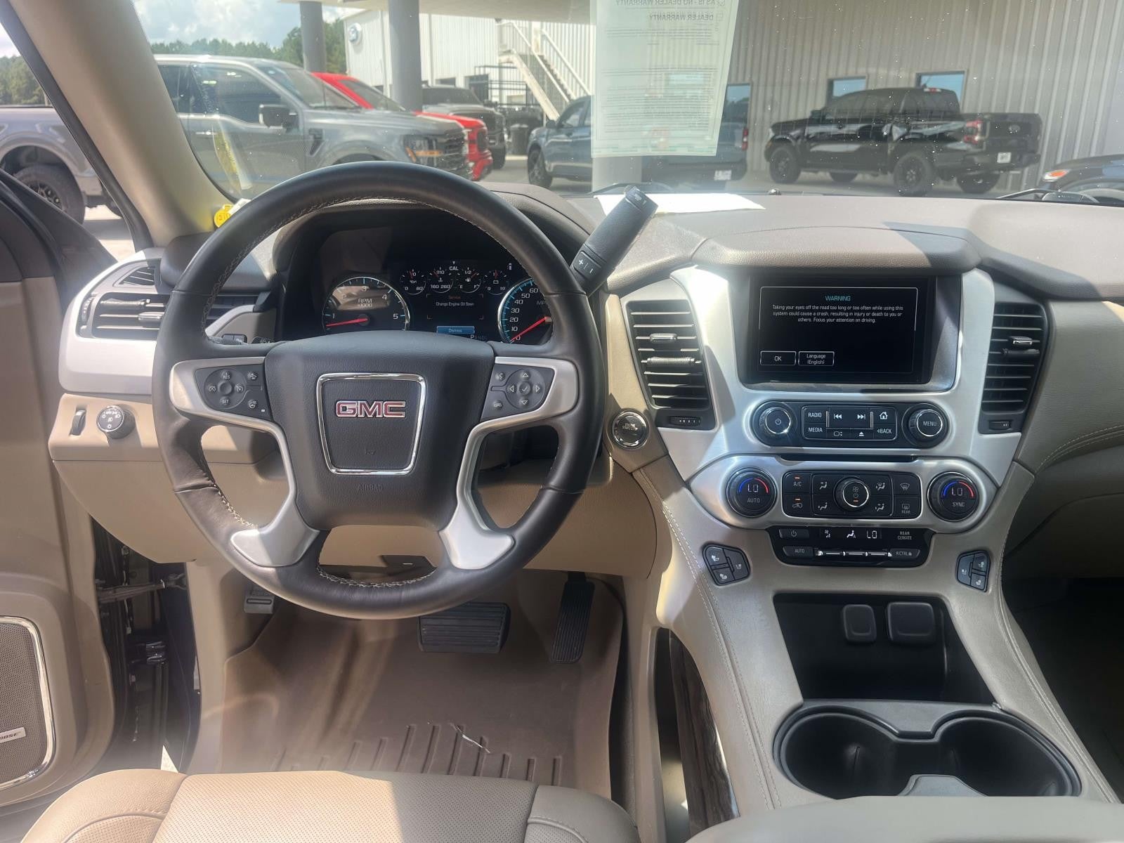 2017 GMC Yukon SLT