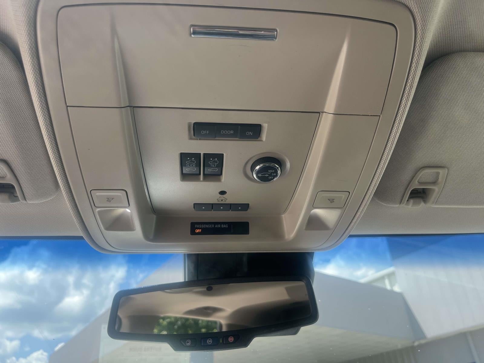 2017 GMC Yukon SLT
