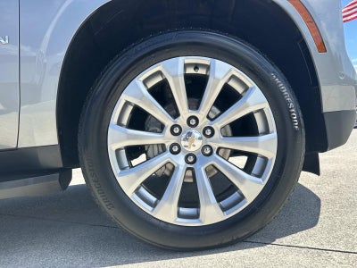2025 Chevrolet Suburban PREMIER 2WD PREMIER