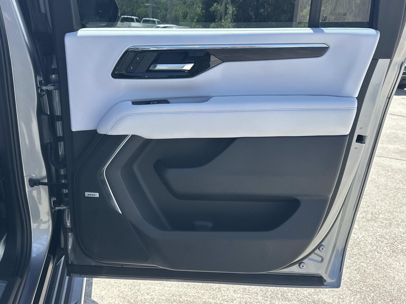 2025 Chevrolet Suburban PREMIER 2WD PREMIER