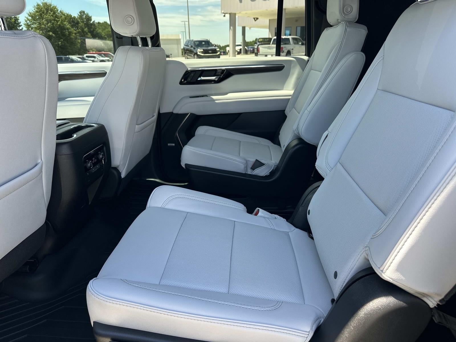 2025 Chevrolet Suburban PREMIER 2WD PREMIER