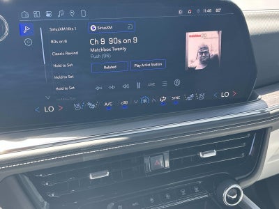 2025 Chevrolet Suburban PREMIER 2WD PREMIER