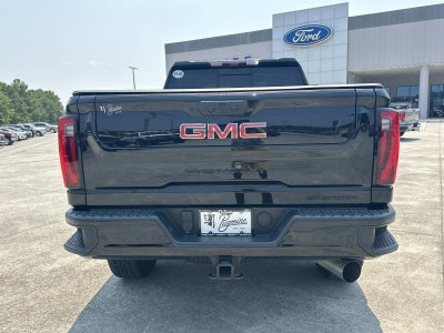 2024 GMC Sierra 2500HD 4WD CREW CAB 159 DENALI