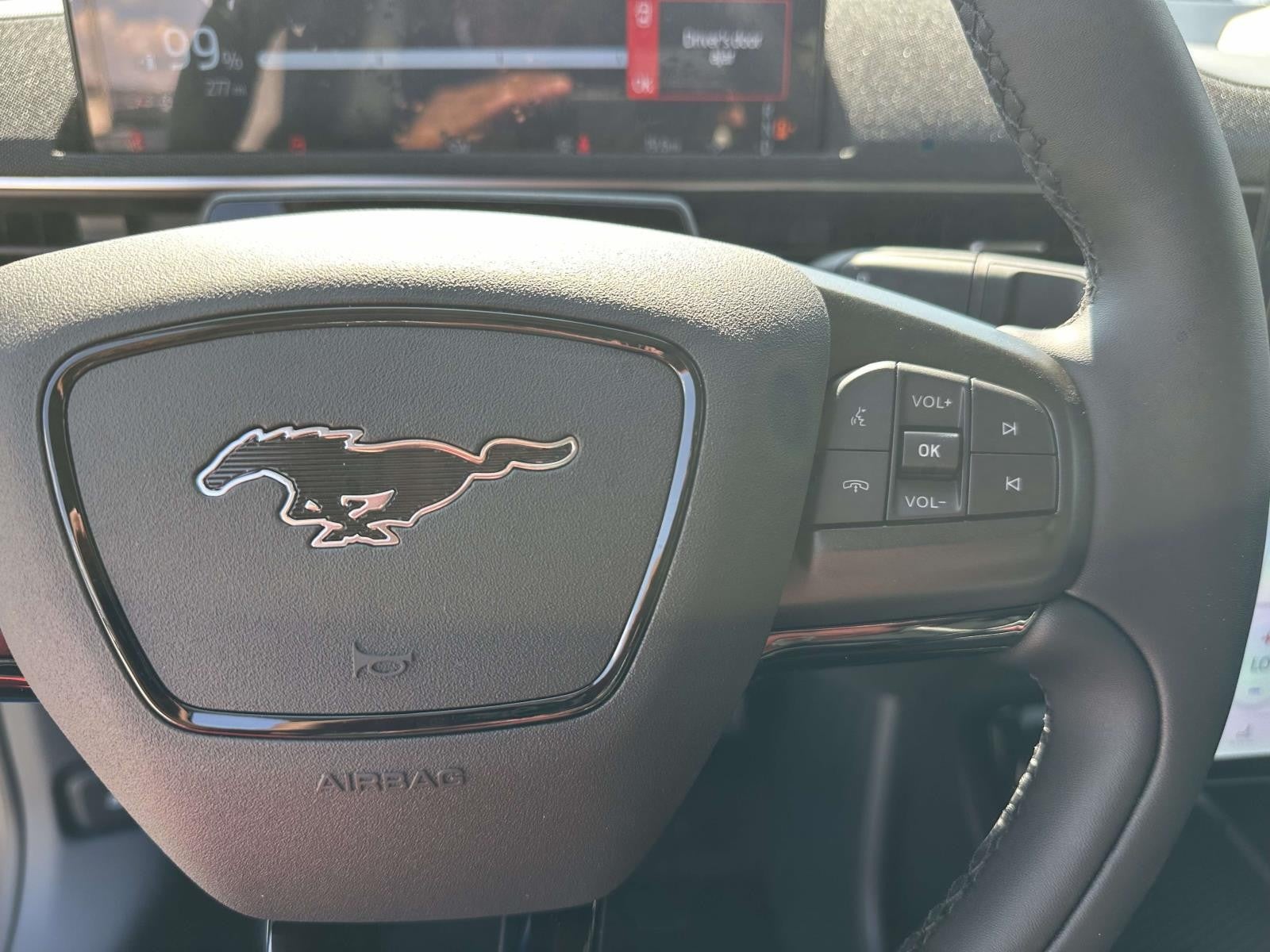 2025 Ford Mustang Mach-E SELECT RWD