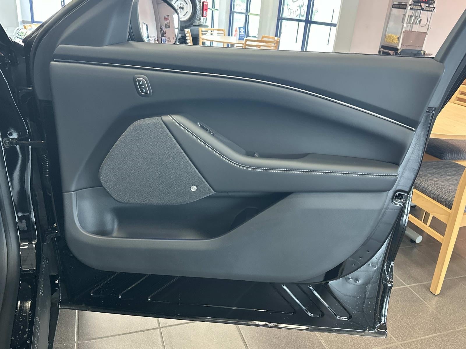 2026 Ford Mustang Mach-E PREMIUM RWD