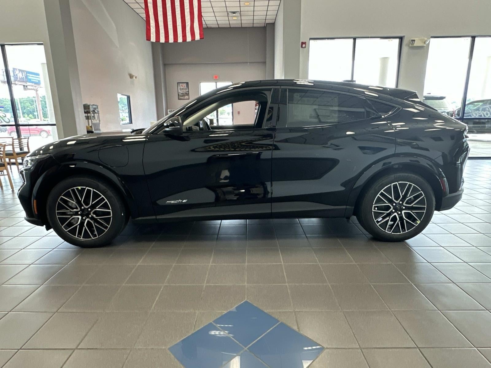 2026 Ford Mustang Mach-E PREMIUM RWD