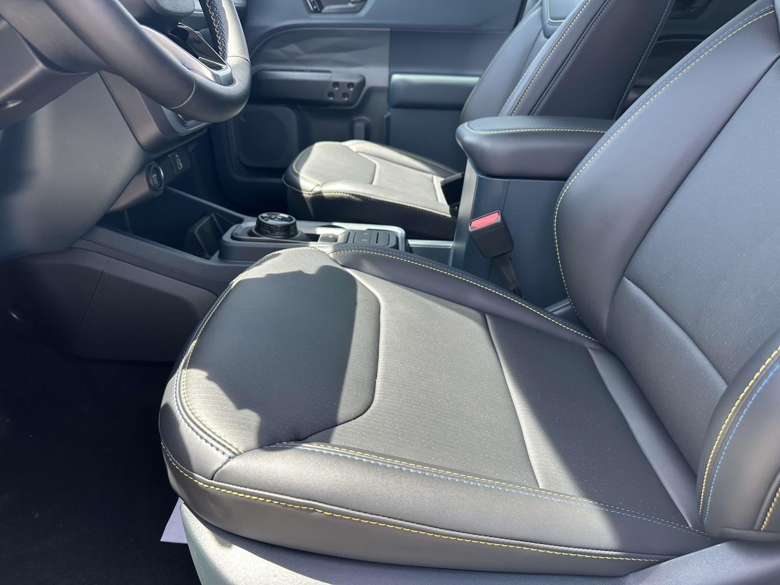 2025 Ford Maverick LOBO STANDARD AWD SUPERCR