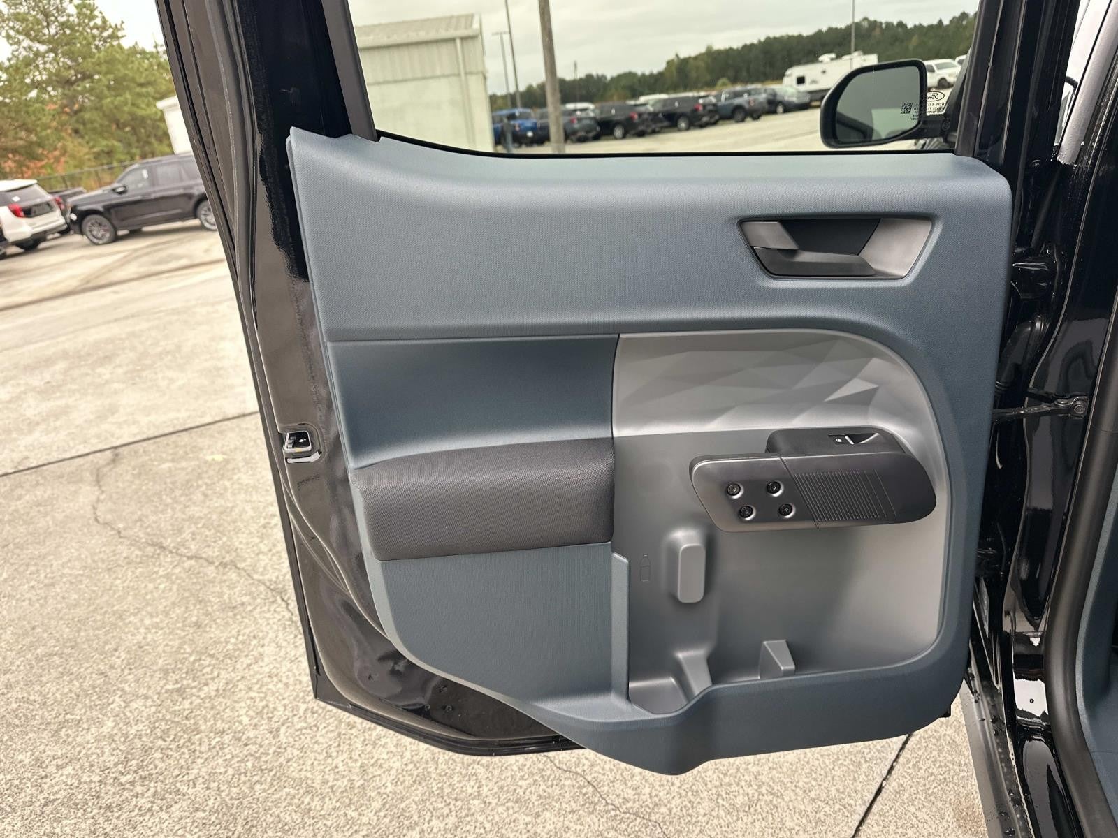 2025 Ford Maverick XL FWD SUPERCREW